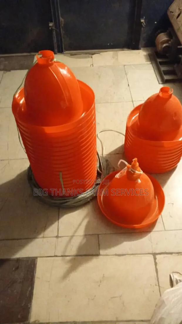 Automatic Poultry Drinkers(Plasson) · Photo 4