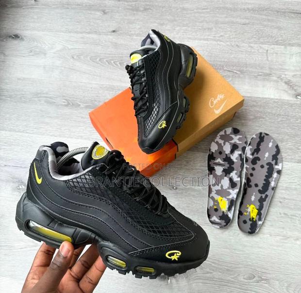 Nike Air Max 95 X Corteiz Black/Yellow · Photo 3