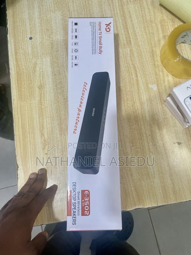 Smart Wireless Desktop Speaker · Photo 4