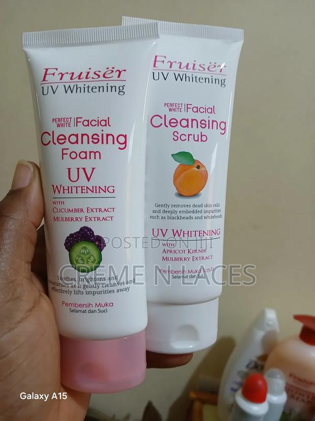 Fruiser Uv Whitening Facial Cleansing Foam and Scrub