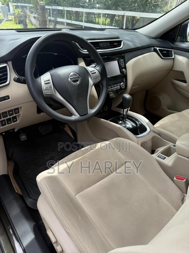 Nissan Rogue SV AWD 2016 Green photo 5