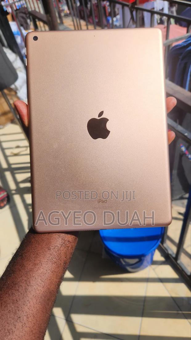 Apple iPad 10.2 (2019) 32 GB Yellow photo 3