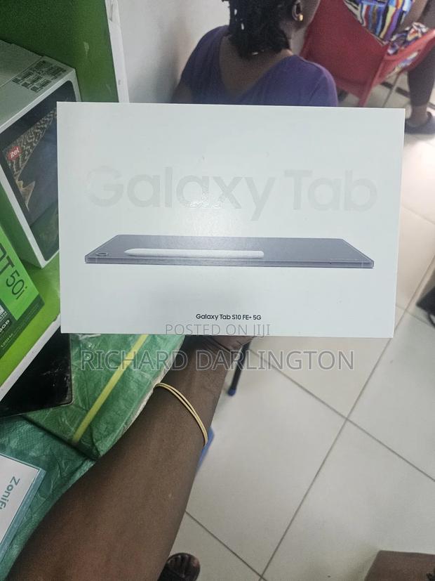 New Samsung Galaxy Tab S10+ 5G 256 GB Black · Photo 2