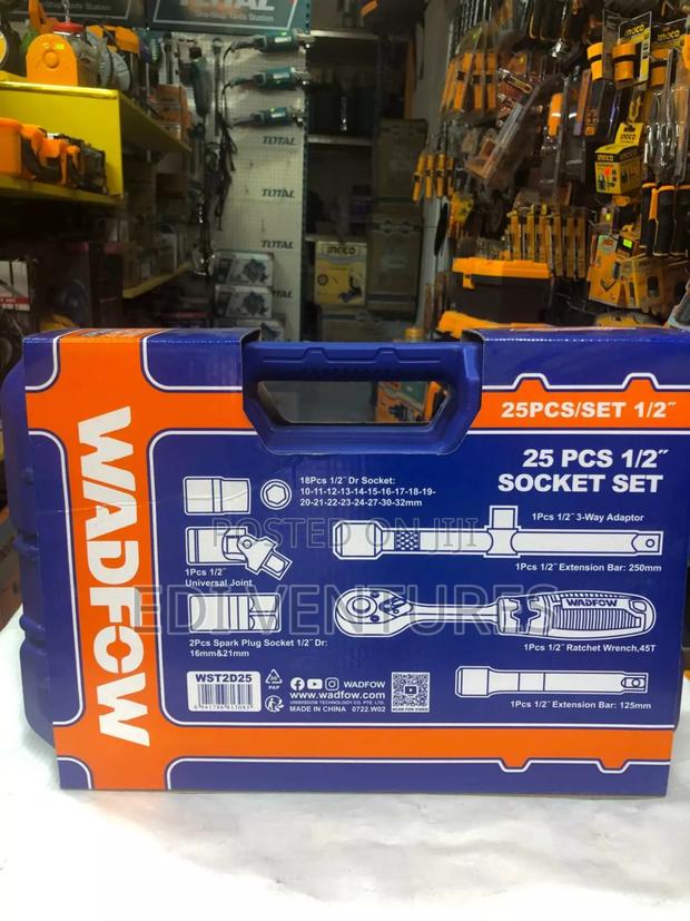 Wadfow 25 PCS 1⁄2 Inch Socket Set photo 2