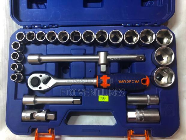 Wadfow 25 PCS 1⁄2 Inch Socket Set