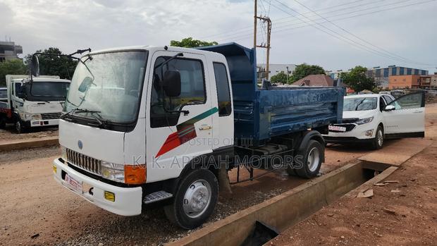 Kia Rhino Tiper Truck