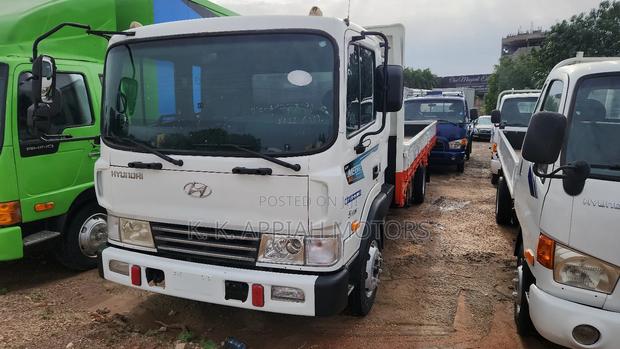 Hyundia 5 Tons Truck photo 2