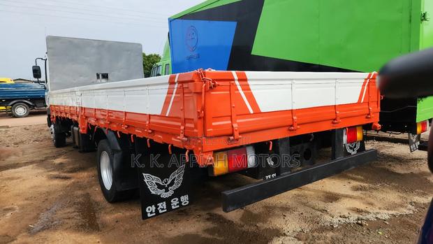 Hyundia 5 Tons Truck photo 5