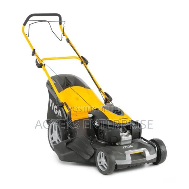 Honda Powered Stiga Lawn Mower · Photo 3