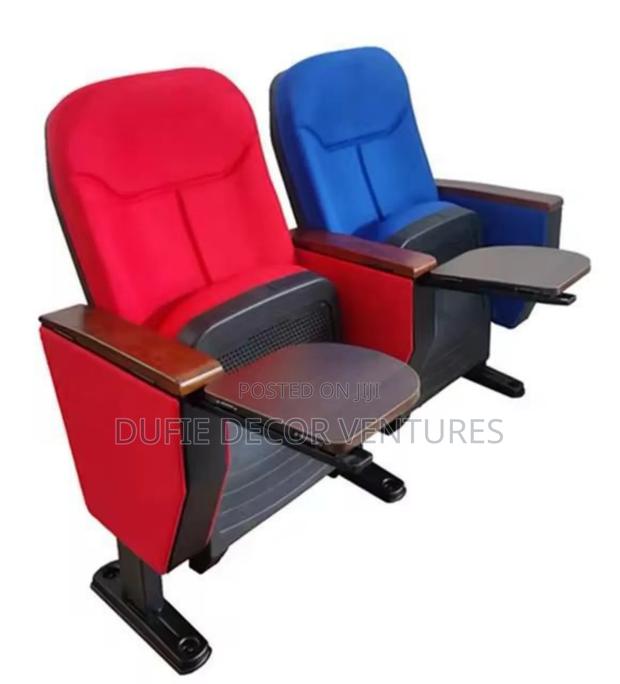 Auditorium Chair Available for Sale · Photo 1