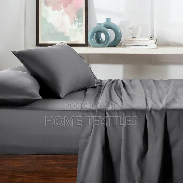 2 Charcoal Grey Bedsheet With 4 Pillow Cases · Photo 2