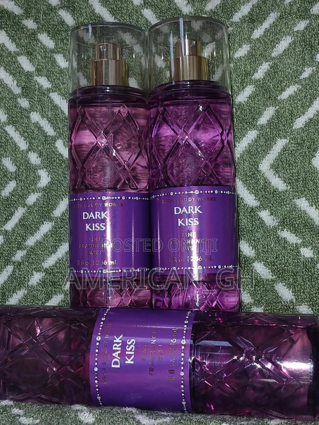 Bath and Body Works( Dark Kiss) Splash · Photo 2