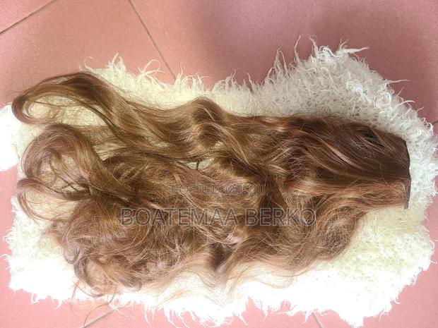 Clip in Hair Extensions photo 5