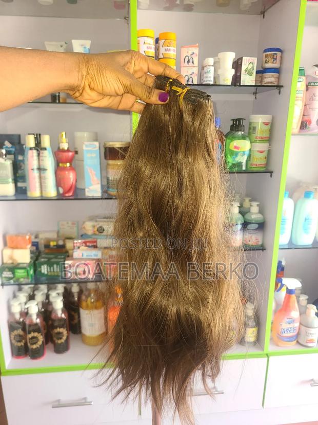 Clip in Hair Extensions photo 7