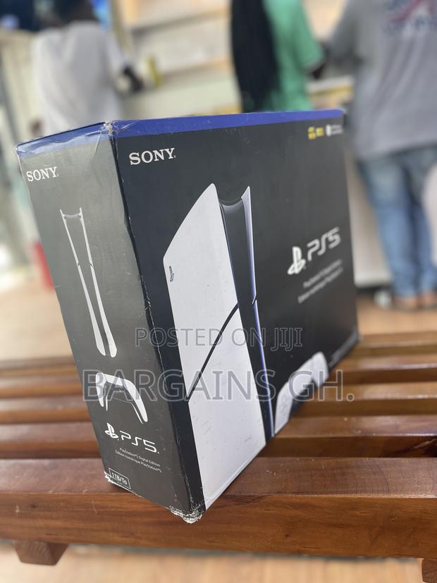 Playstation 5 Slim 1tb Digital Edition (Ps5 Digital) photo 3