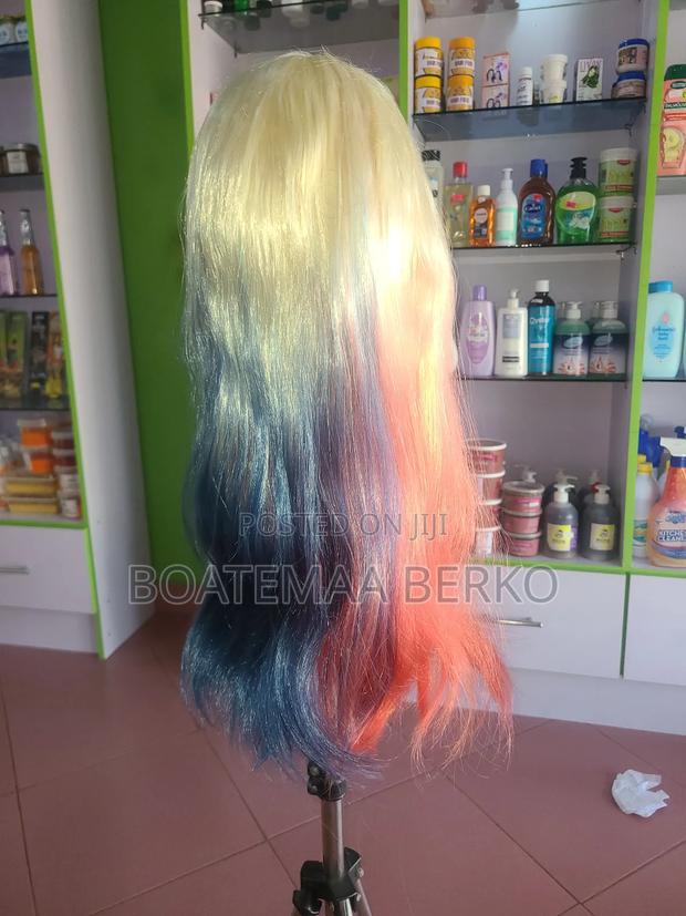 Mixed Blonde Wig photo 5