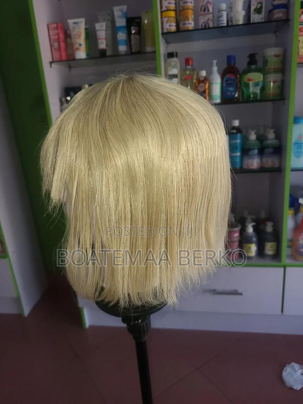 Short Blonde French Cut Wig photo 3