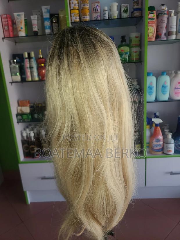 Blonde Straight French Cut photo 3