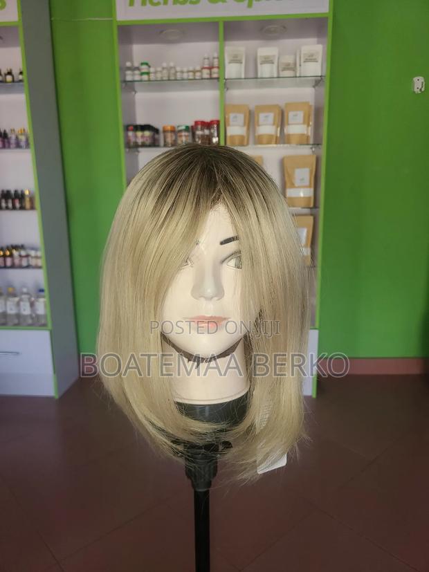 Straight Fibre Hair Blonde Wig photo 4