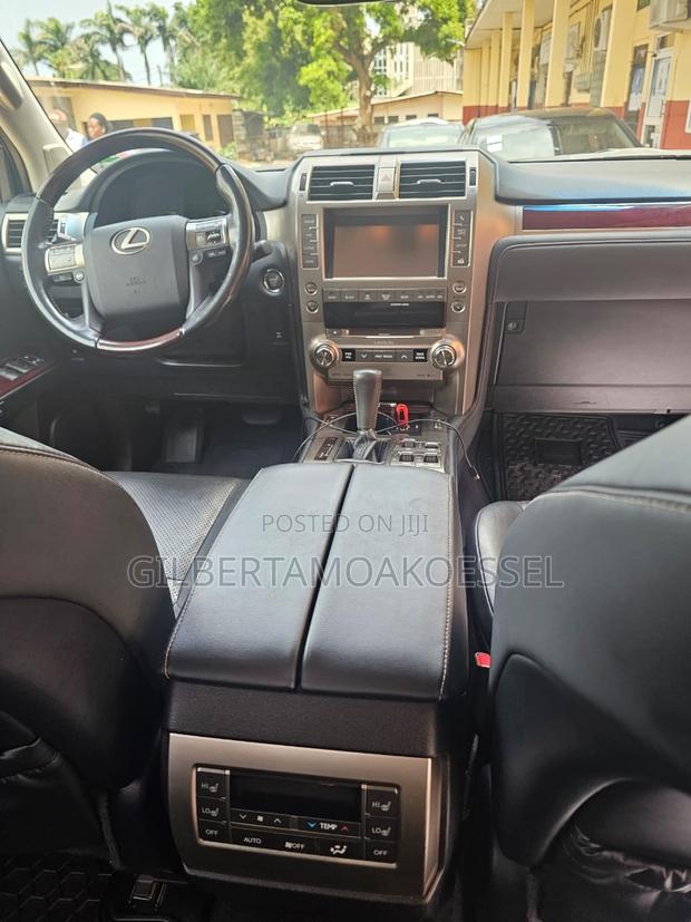 Lexus GX 460 Luxury 2019 White