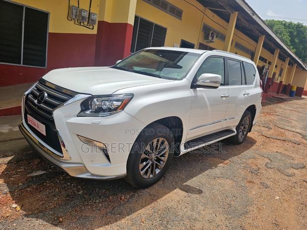 Lexus GX 460 Luxury 2019 White