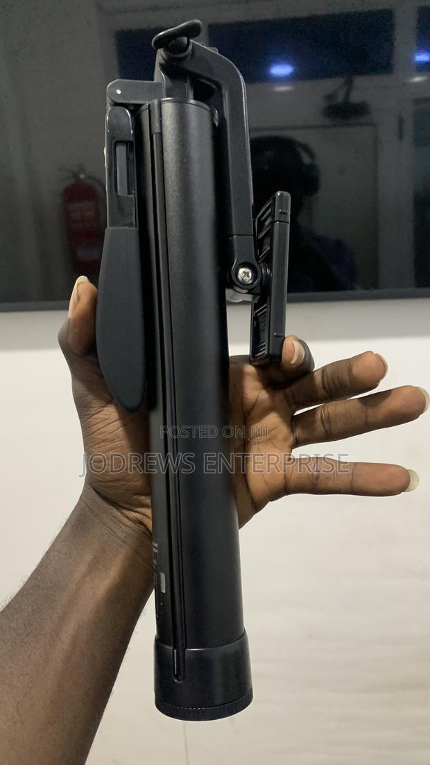 Oraimo Smart Tripod 2 360° Tripod Gimbal Stabilizer · Photo 4