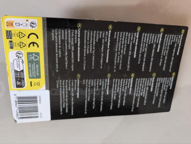 800 Lumen Rechargeable Flash Light photo 2