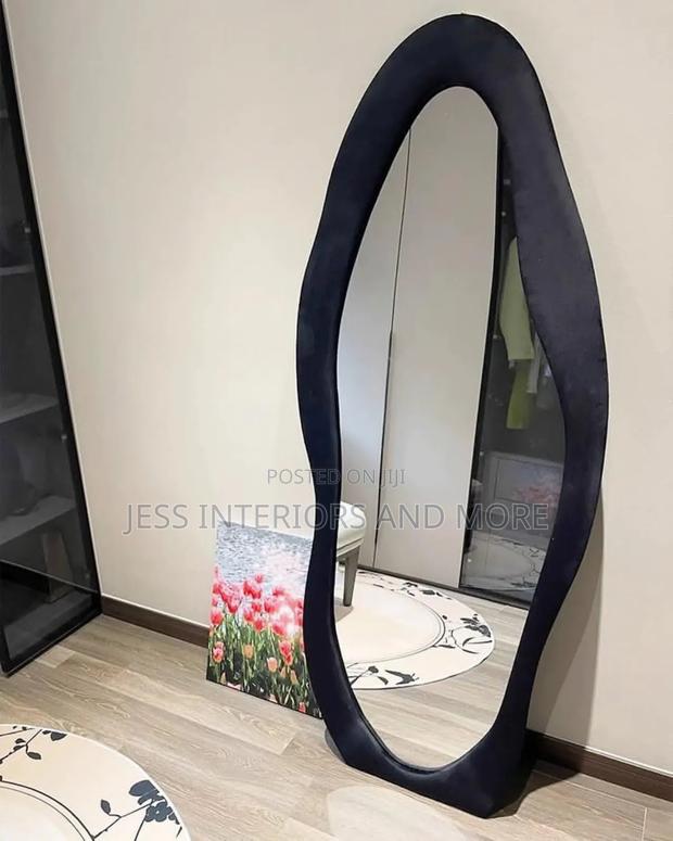 Mirror (180cm X 80cm ) Black · Photo 3