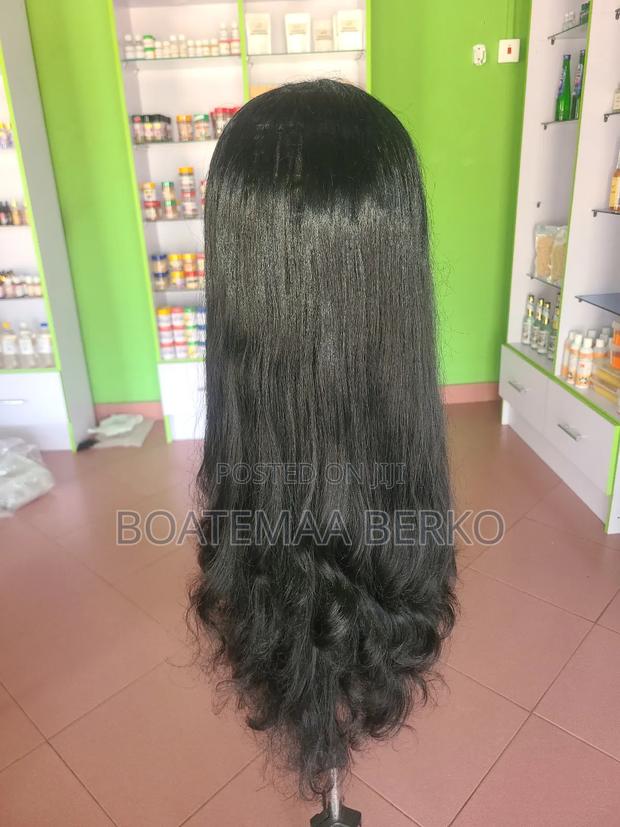 Black Wavy Wig photo 5