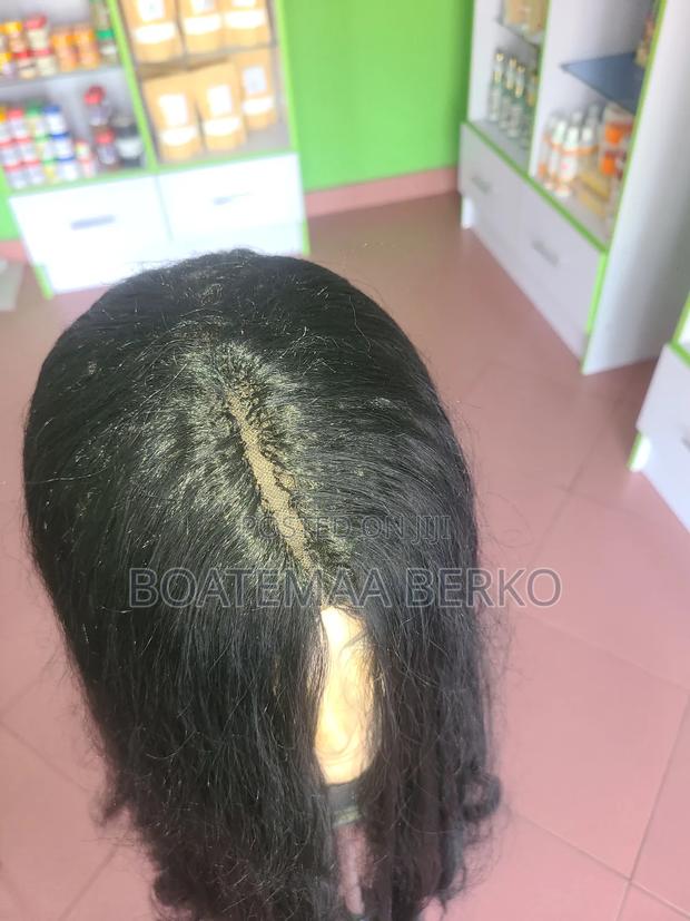 Black Wavy Wig photo 6