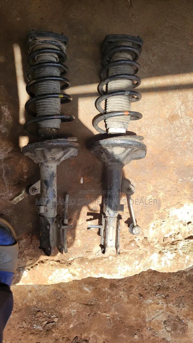 Kia Spectra 5 Back Shocks photo 2