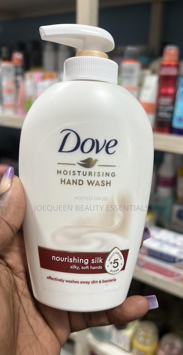 Dove Moisturizing Hand Wash · Photo 3