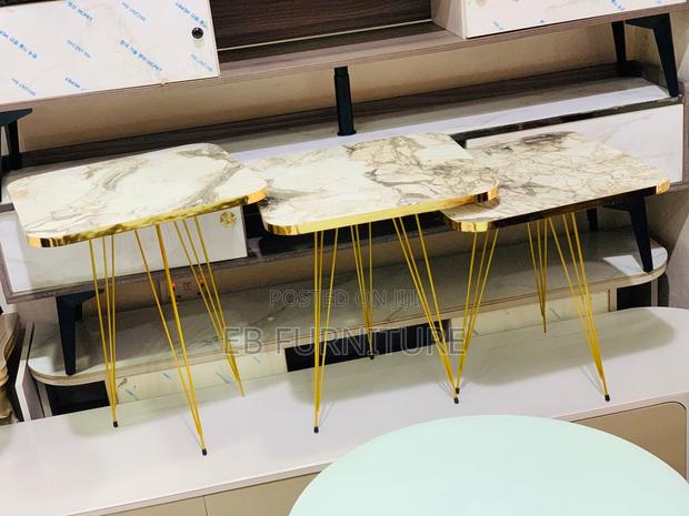 3 in 1 Coffee Table · Photo 2