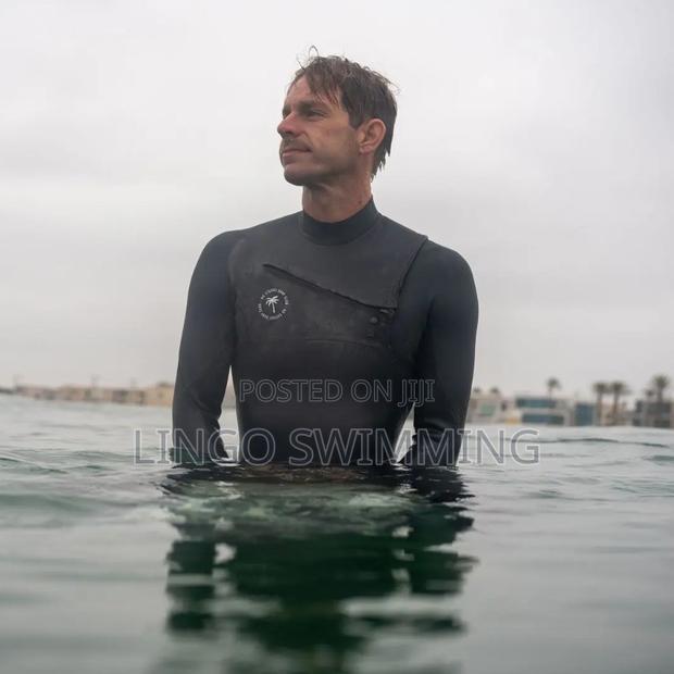 Adult Wetsuit photo 4