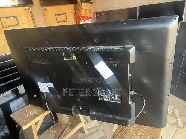 Philips Smart Hotel Use Led Tv (48)