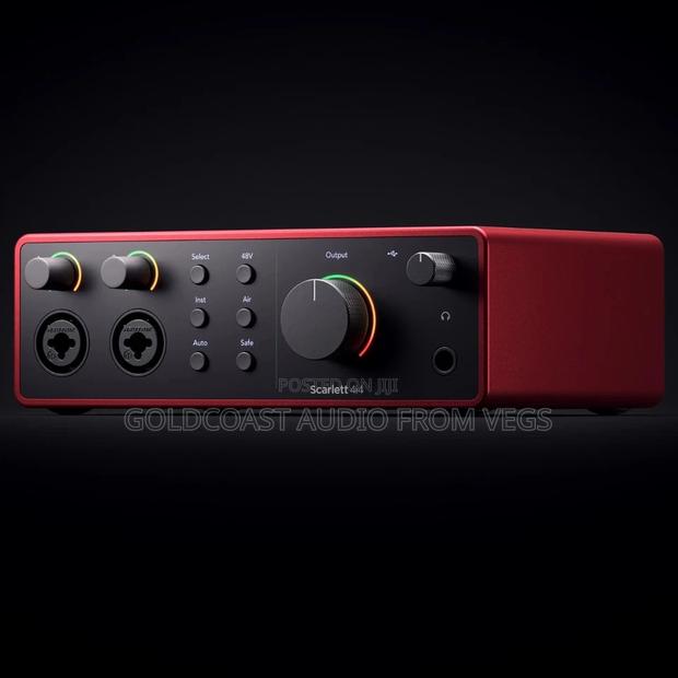 Focusrite Scarlett 4i4 4th Gen · Photo 4