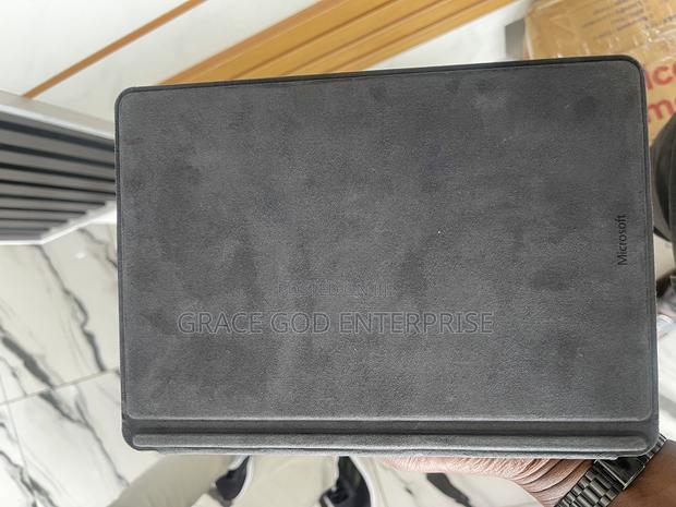 Microsoft Surface Go 2 128 GB Gray photo 3
