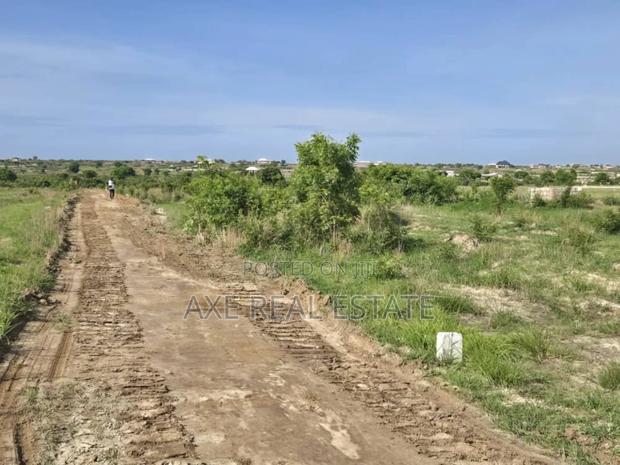 Neat Multipurpose Plots at Prampram Beach Lane · Photo 4