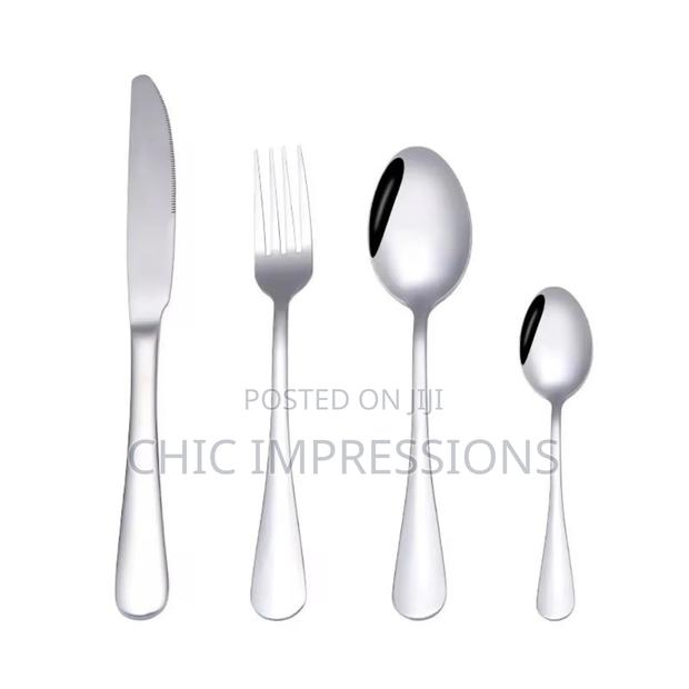 4pcs Travel Cutlery Set · Photo 2