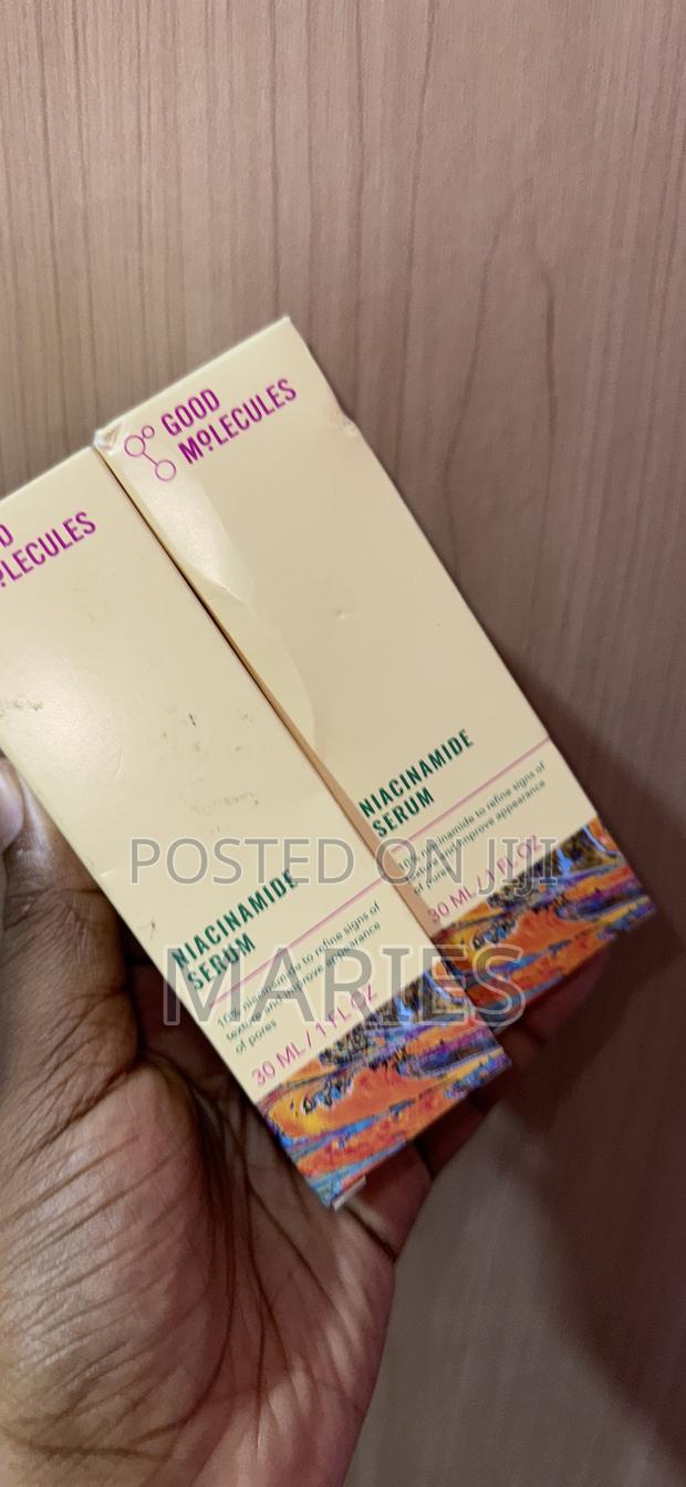 Good Molecules Niacinamide Serum · Photo 2