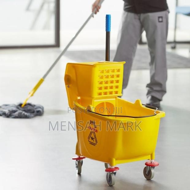 Industrial Mob Bucket