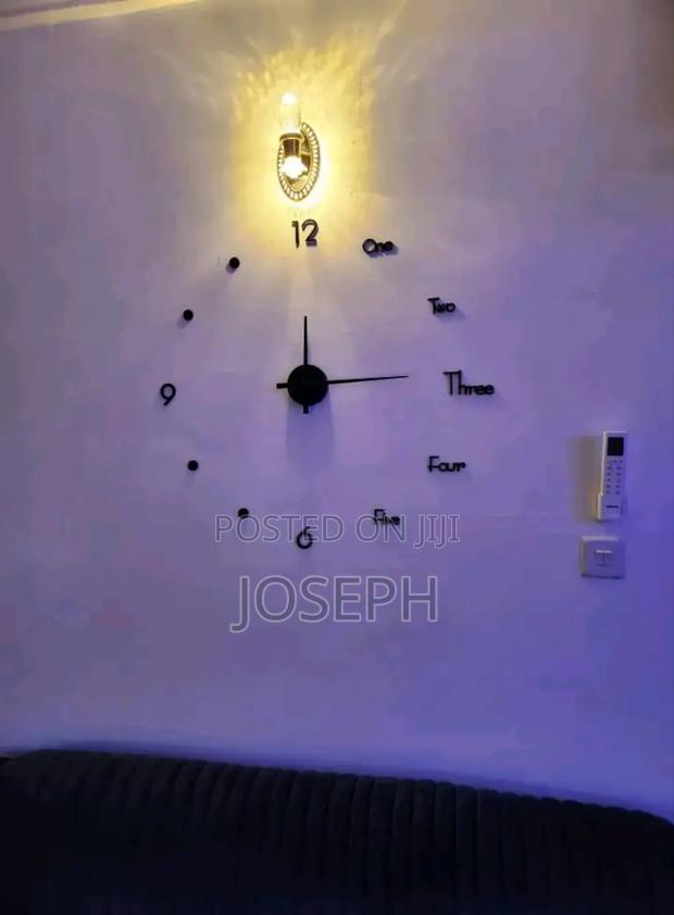 Big 3d Wall Clock · Photo 3