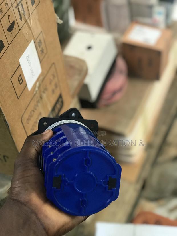 100a Selector Switch photo 5