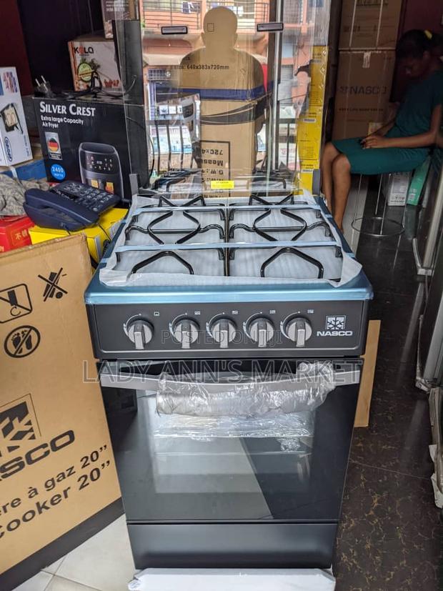 Nasco 50 by 50 Burner With Oven