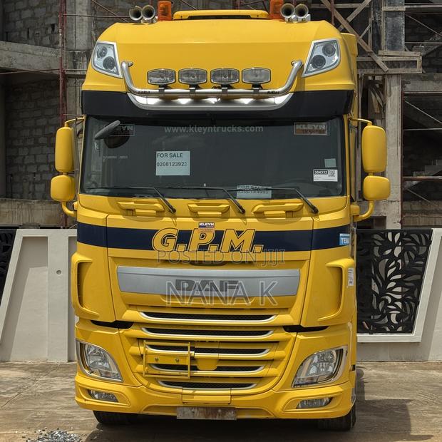 Daf 2015 Yellow · Photo 1