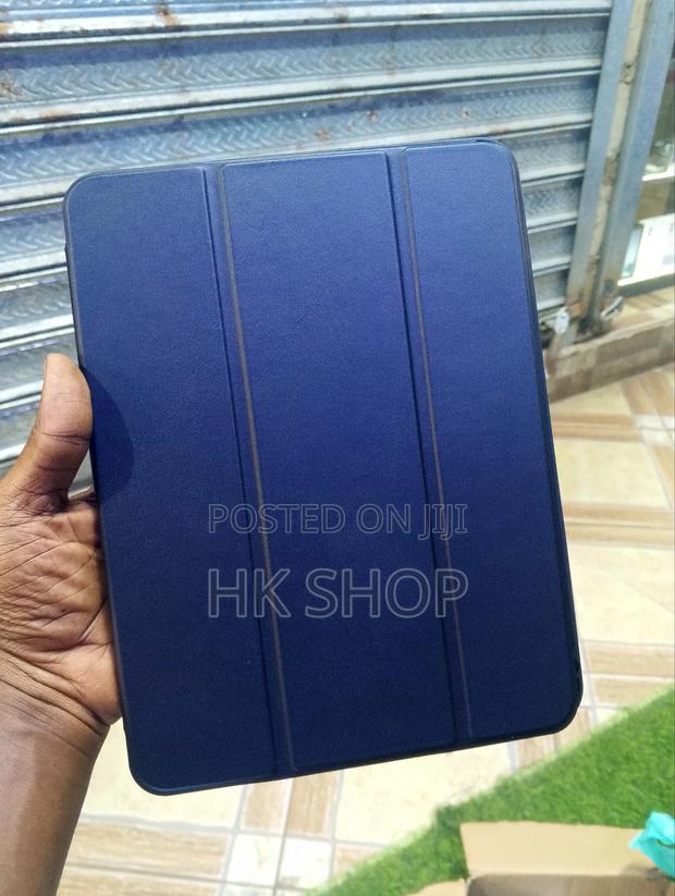 Apple iPad Pro 11 M4 Smart Cover Case With Pencil Holder · Photo 3