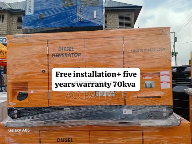 No Complaints Perkins Diesel Generator Rated 70kva 60kw · Photo 1