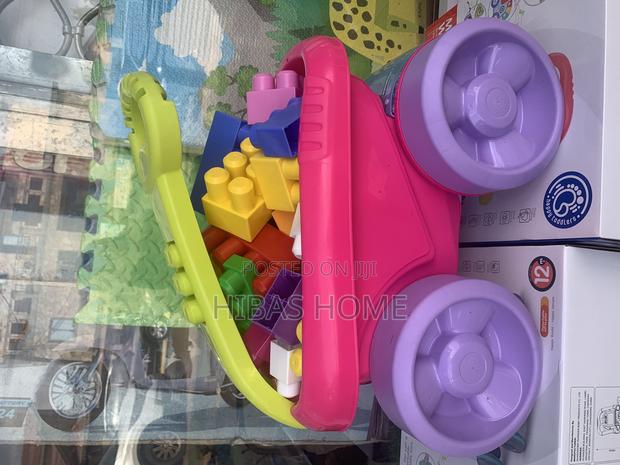 Mega Bloks Scooping Wagon With Building Blocks 125+ PCS photo 8