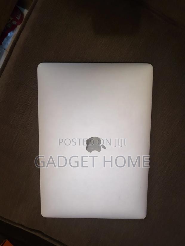 Laptop Apple MacBook Pro 2019 8GB Intel Core I5 SSD 256GB photo 6
