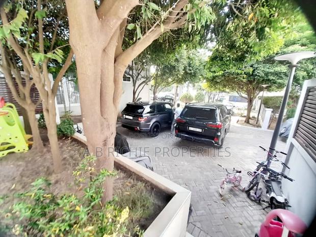 Furnished 4bdrm Townhouse/Terrace for sale · Photo 4